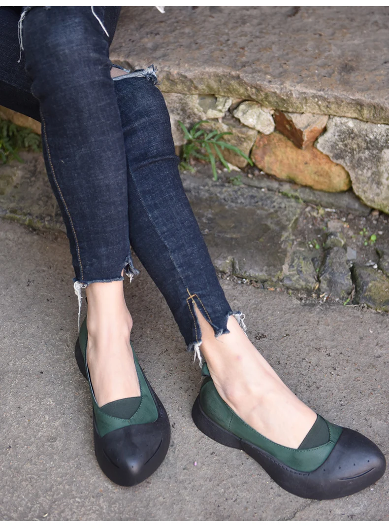 Artdiya/Новинка года; оригинальные туфли с острым носком в стиле ретро; женские туфли из натуральной кожи на плоской подошве с закрытым носком; 61005