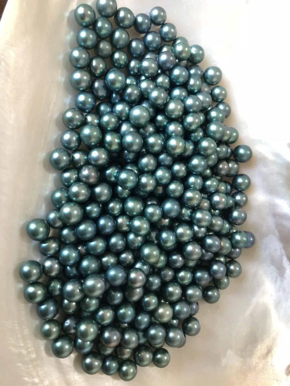 

Latest New Peacock Green Color Loose Round Pearls Bulk Grade AAA Perfect Round Akoya Pearls 6-8mm Colored Pearls 20pcs PL35