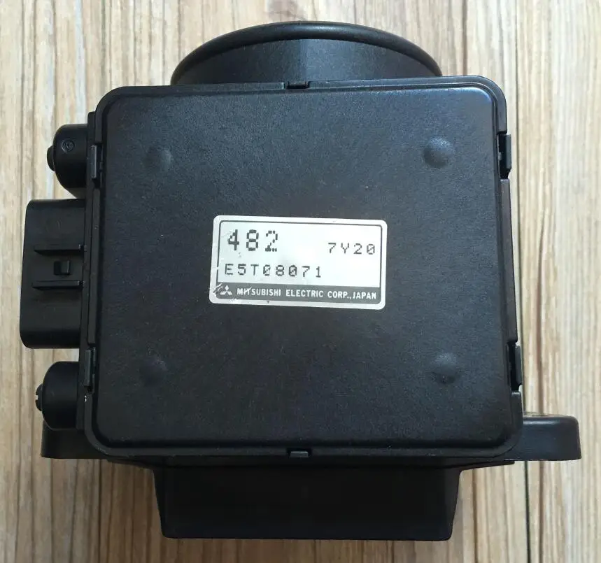 E5t08071 mitsubishi pajero