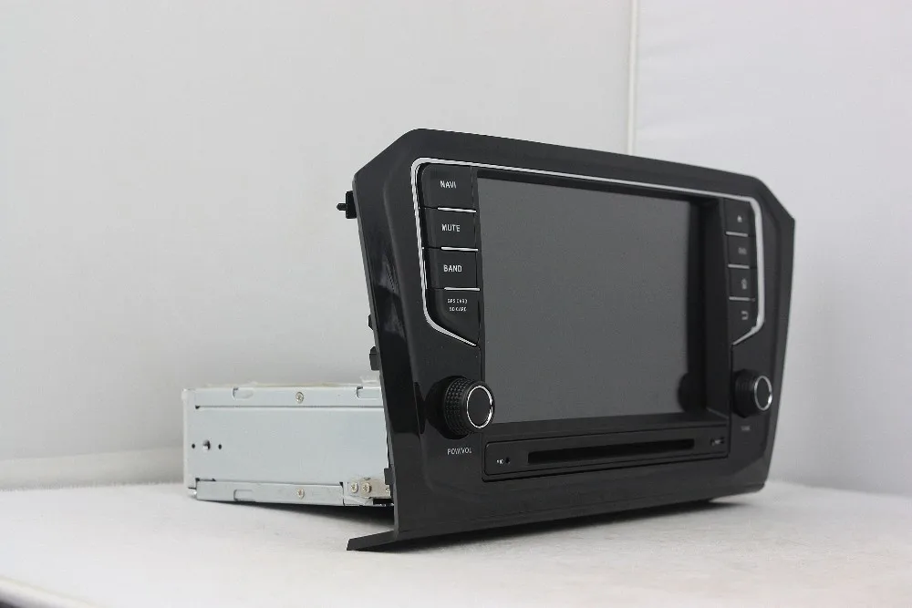 Top 4GB+32GB Octa Core Android 8.0 Car Audio DVD Player for VW Volkswagen PASSAT 2015 2016 Car Radio GPS Bluetooth WIFI Mirror-link 9