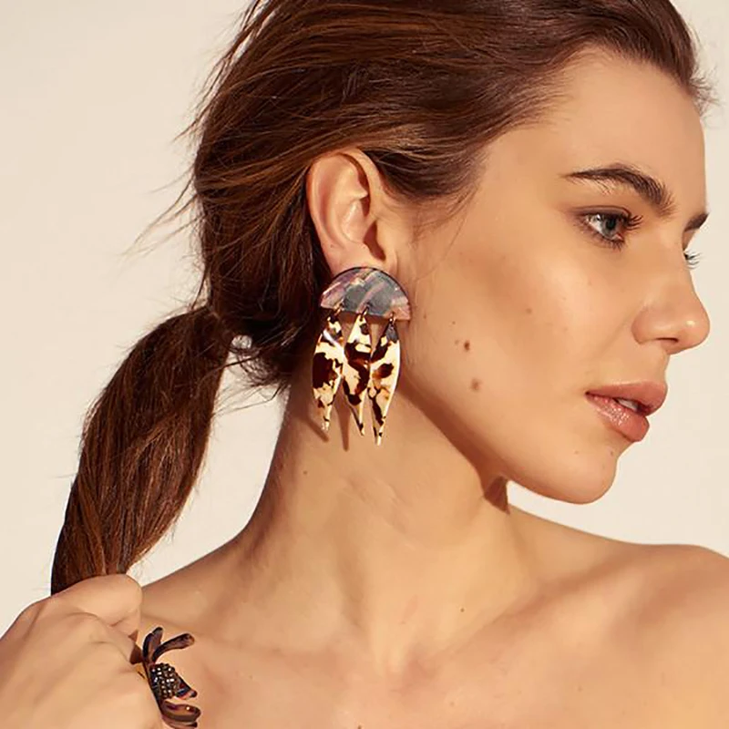

2 Color Trending Boho Vintage Style Fashion Women Ethnic Statement Resin Earrings For Women Party Gift