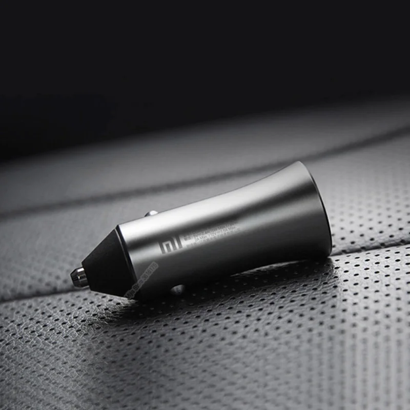 Новая версия Xiaomi Mi автомобильное зарядное устройство двойной USB быстрая зарядка 5 В/2,4 А 9 В/2 а 12 В/1,5 А макс 18 Вт Быстрая зарядка издание с светодиодный светильник советы
