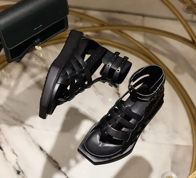 Viisenantin черного цвета в стиле ретро; Женская стильная обувь Летняя обувь сандалии на плоской платформе крутые стринги выдалбливают санал обувь подходит к любой одежде; прилив обуви