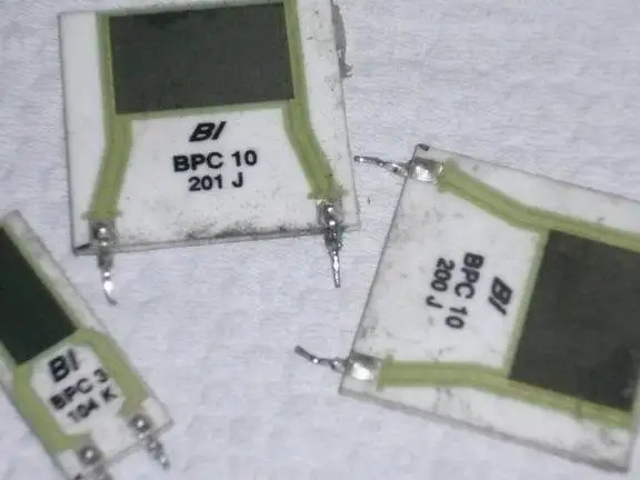 [SA]Non-magnetic chip resistors 20R 10W / right--10pcs/lot photo