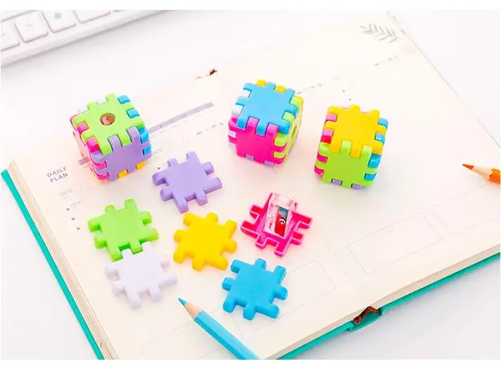 Apontador de Lápis Lote Novo Bonito Rubik Cubo Kawaii Desenhos Animados Coréia Papelaria Escritório Cshool Suprimentos Presente G193 48 Pçs - 8 Apontadores de lápis