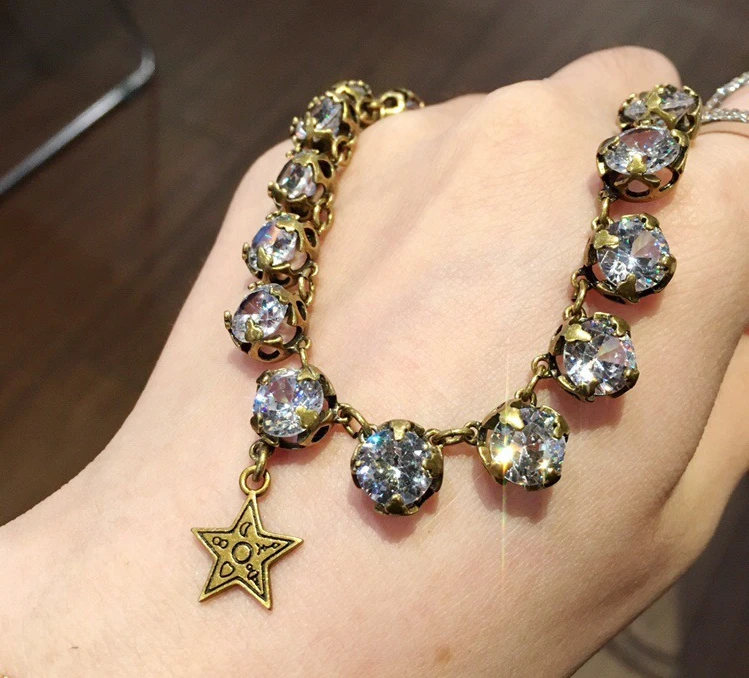 

vintage style famous brand full crystal star charms choker five-point necklace