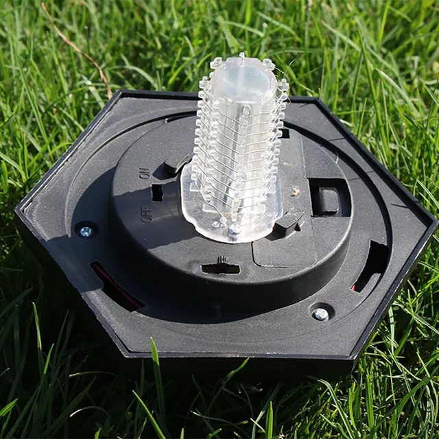 Waterproof Mosquito Lamp Easy to Install Solar Powered LED Light Mosquito Pest Bug Zapper Insect Killer Lamp Outdoor Garden Lawn