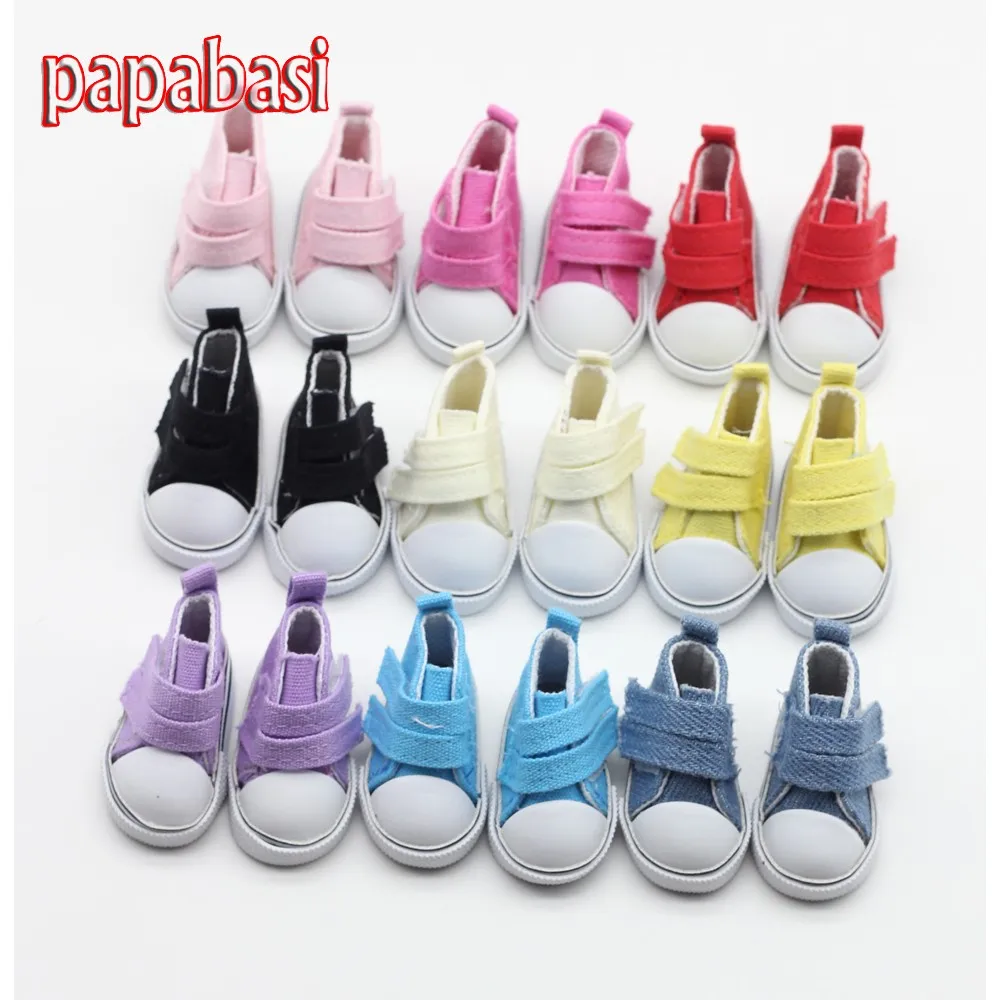 

One pair Assorted 9 Color 5cm Canvas Shoes For BJD Doll Fashion Mini Toy Shoes Sneaker Bjd Doll Shoes for Russian Doll et015