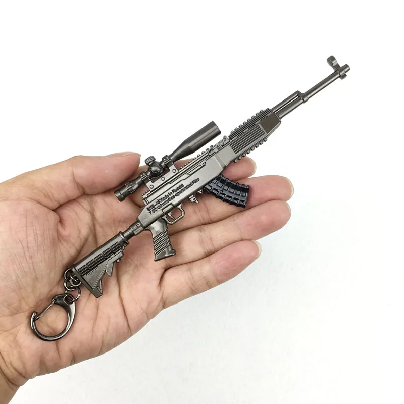 PUBG game weapon keychain styling AWM 98K M416 gun pendant men key ring hook car key chain for honda mazda volvo BMW accessories