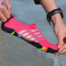 Летняя прогулочная обувь мужские пляжные тапочки Для женщин дышащие пляжные шорты пляжные шлепанцы восходящий кроссовки сандалии для купания носки для подводного плавания; Tenis Masculino; большие размеры