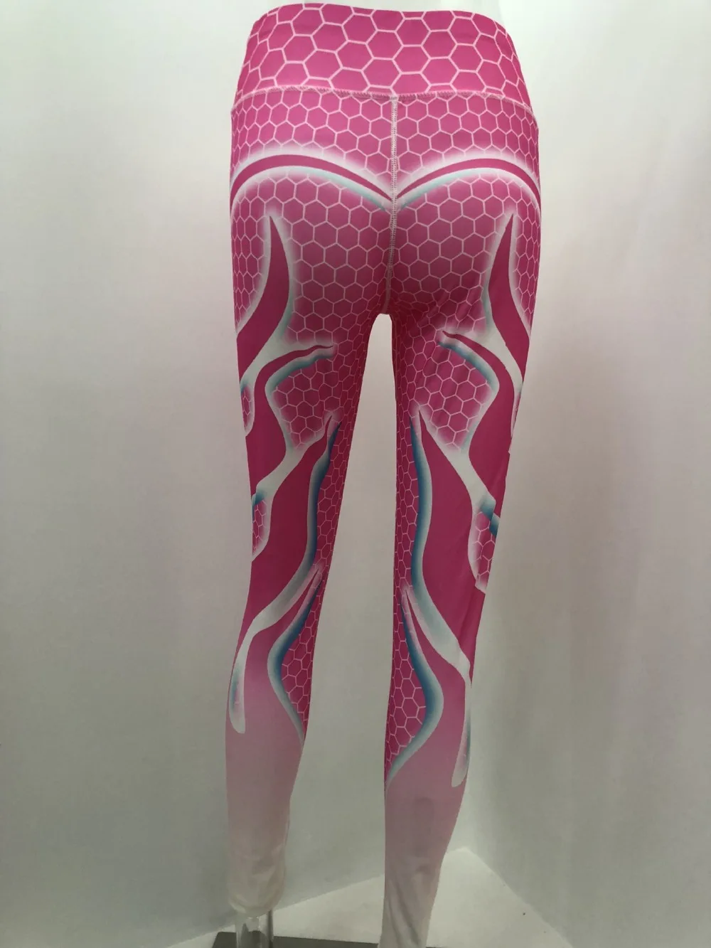 8700463165_1973696706