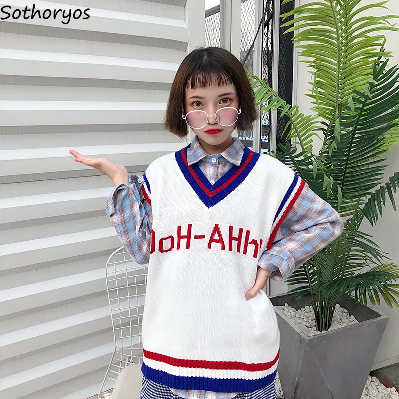 Vests Women 2018 Harajuku Retro Classic Knitted Printed Womens Waistcoats Korean Style V-neck Leisure Females Waistcoat Lovely Vests Women 2018 Harajuku Retro Classic Knitted Printed Womens Waistcoats Korean Style V-neck Leisure Females Waistcoat Lovely
