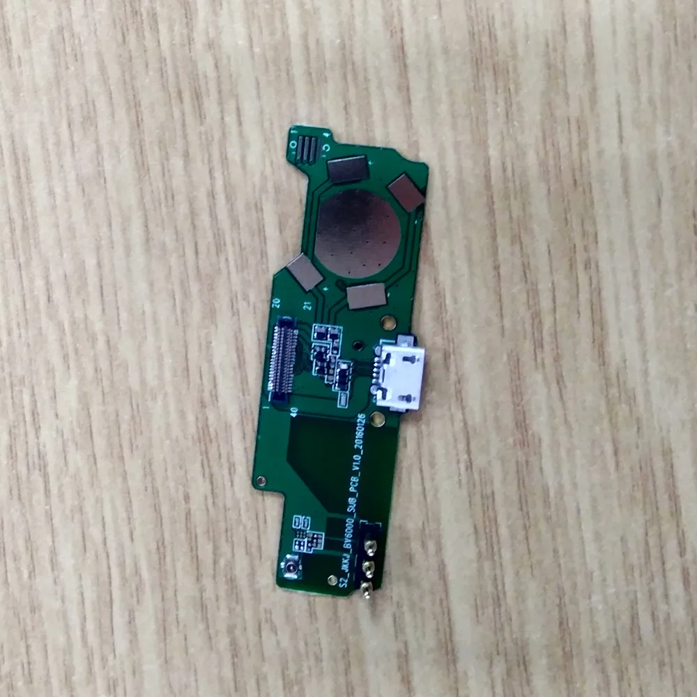 Особая ссылка только для тех кому нужен микрофон 1 шт. и зарядный USB модуль Blackview