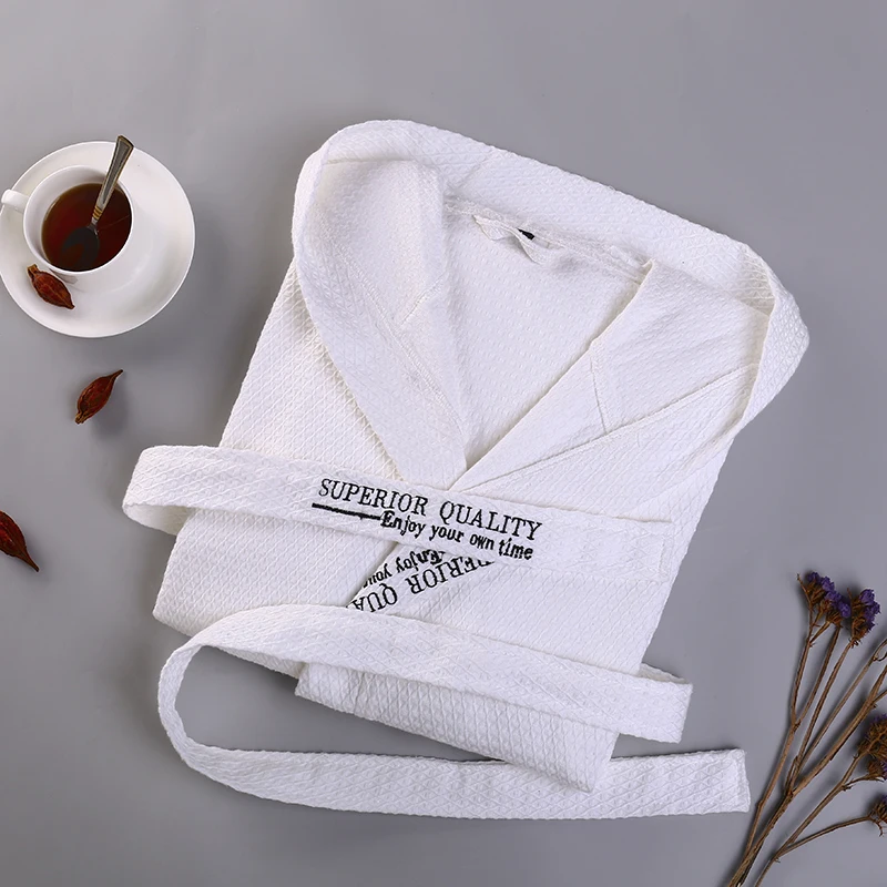 Top Qualität Baumwolle Bademantel Männer Mit Kapuze männer Robe Waffel Warme Lange String Bademantel Paar Hotel Hause Nachthemd Braut Brautjungfern
