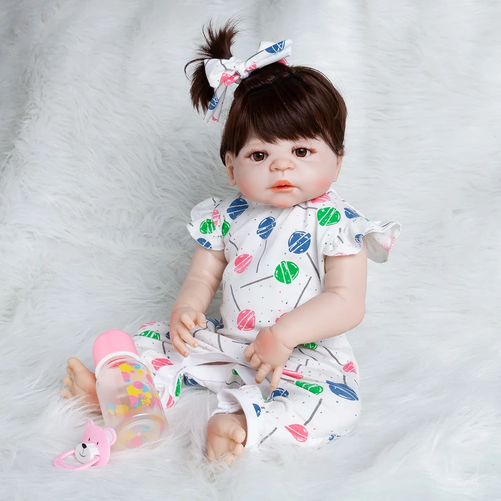 Beste Hot Reborn Pop Realistische Zachte Siliconen Reborn Baby Poppen 56cm Vinyl Speelgoed Grote Poppen Voor Meisjes Baby Verjaardag Poppen met Kleding
