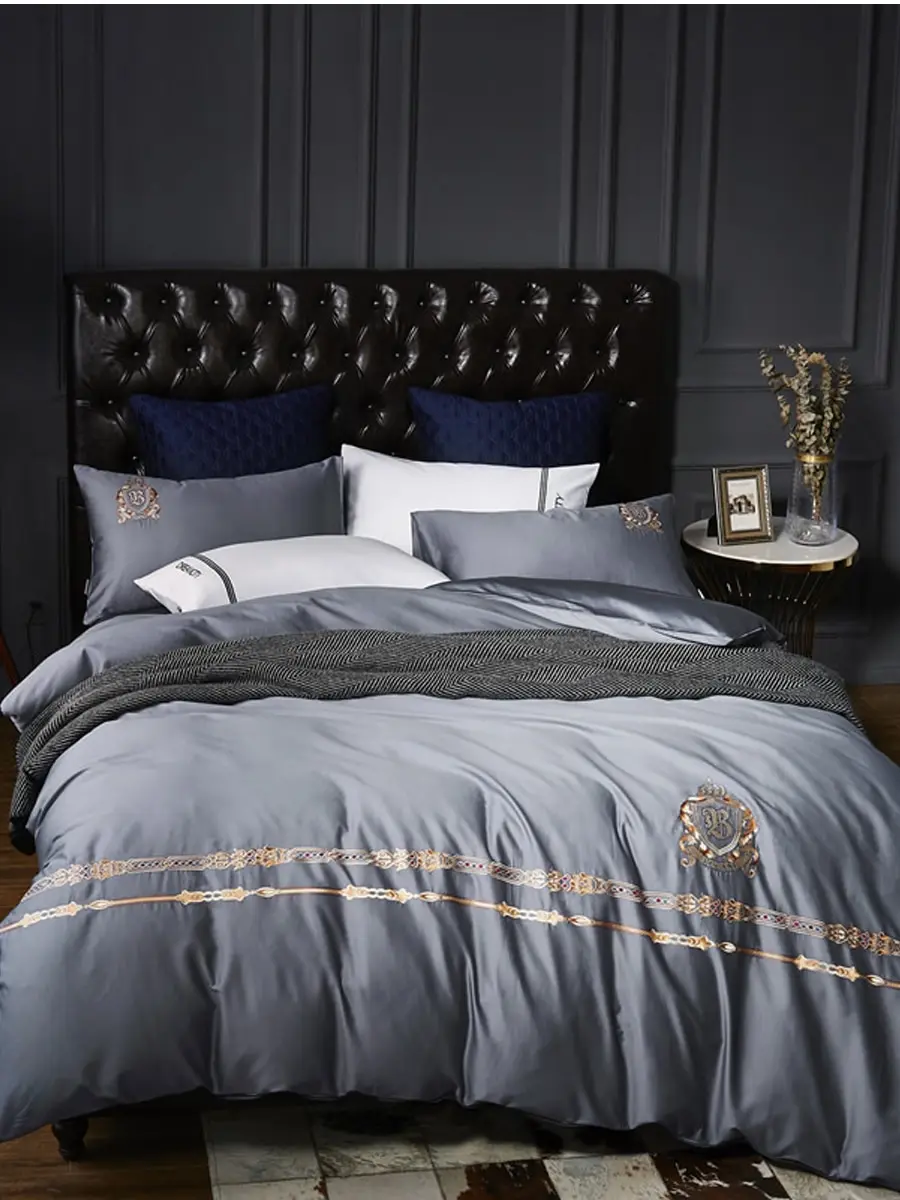 

4 Pcs Bedclothes Set Simple Elegant Embroidery Comfy Bedsheet Set
