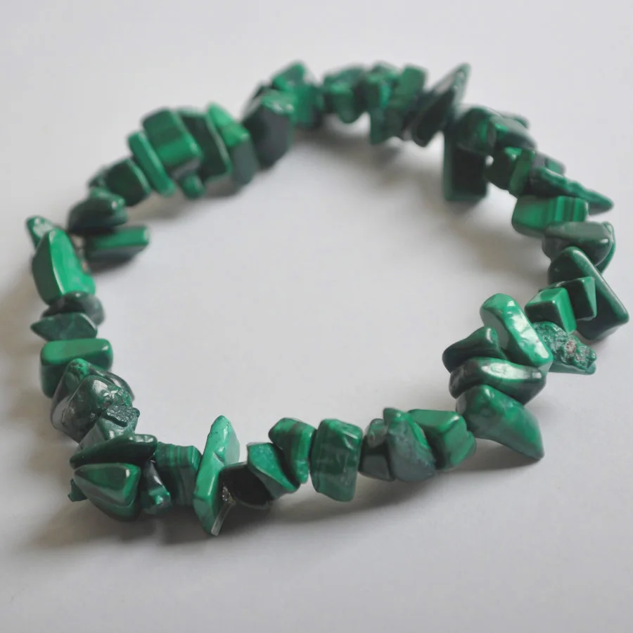 Lucky Chip Beads Green Malachite 