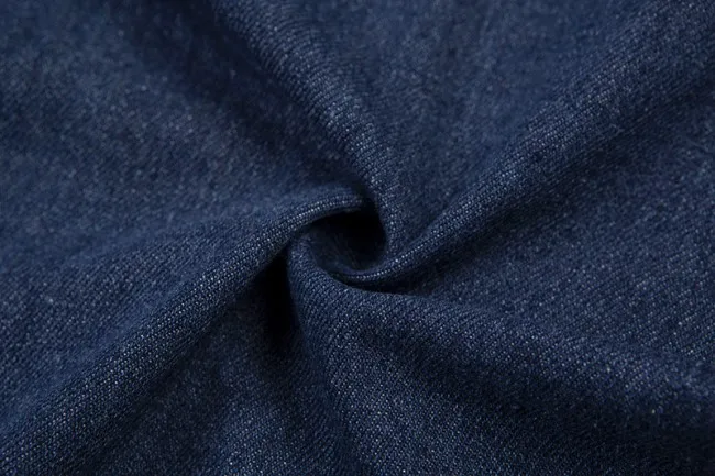 10850768983_1973477789_
