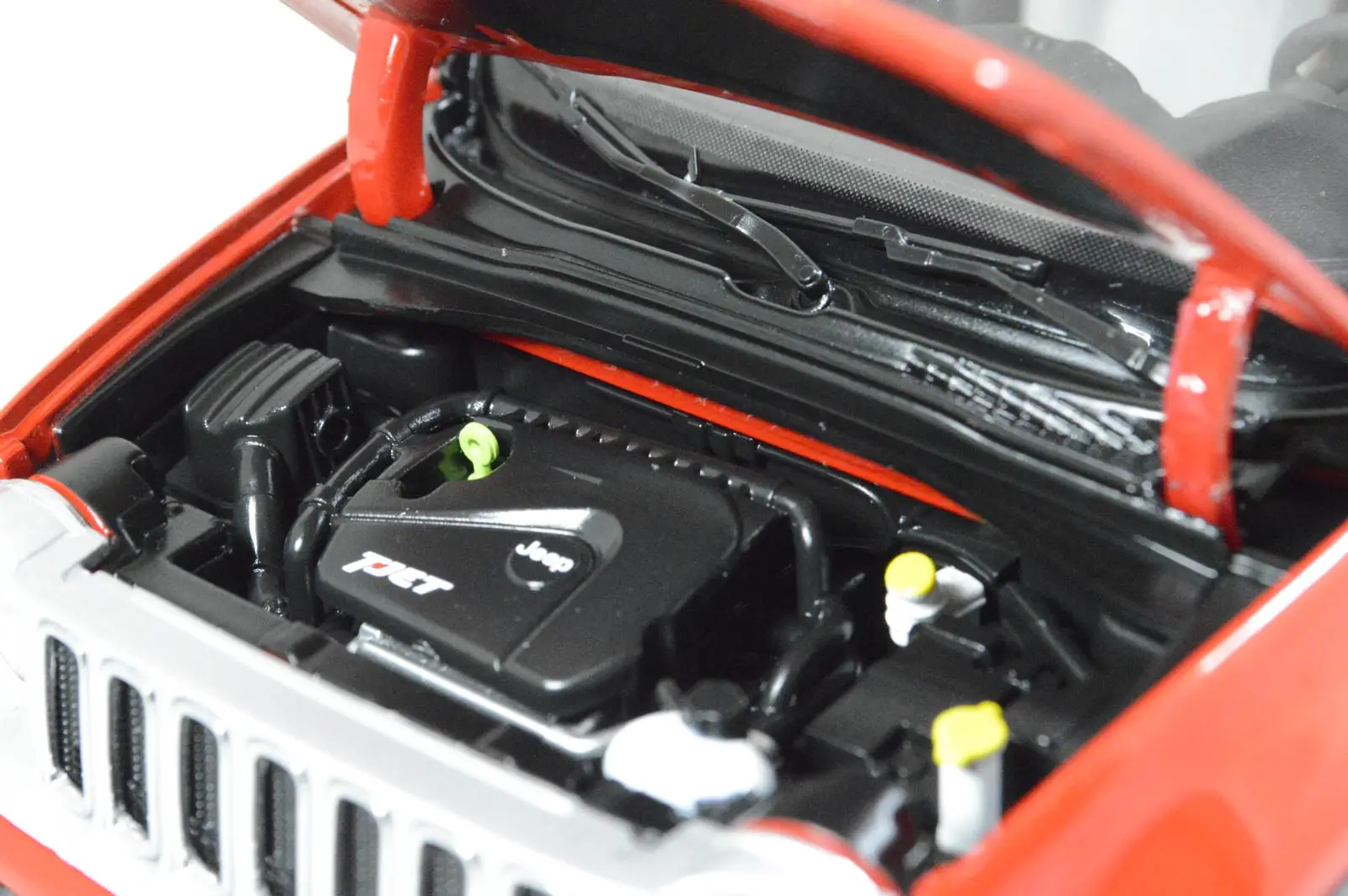 1/18 1:18 1 18 масштаб Jeep Renegade 2016 Красный статическое моделирование литье под