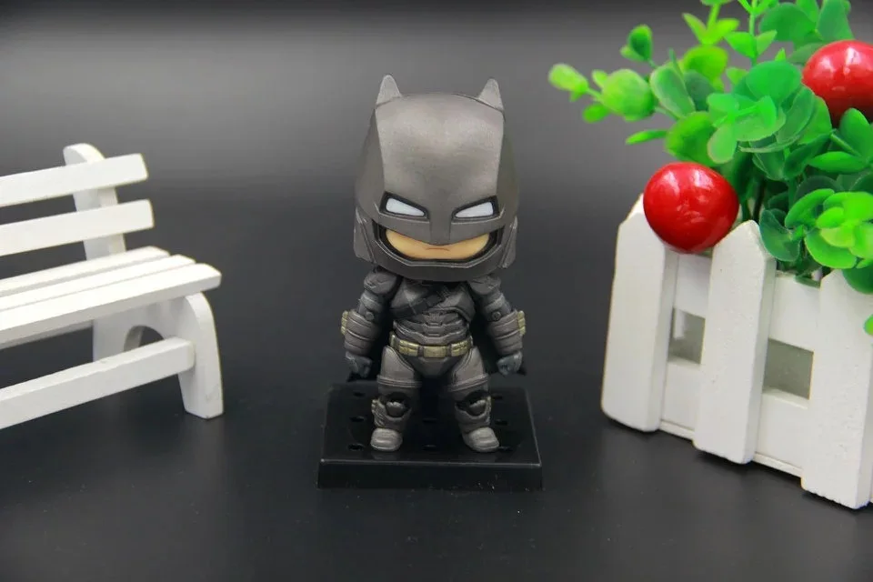 BATMAN VS SUPERMAN// BATARANG CON LUZ SUPERMAN CAPITAN AMERICA BATMAN NEW IN BOX