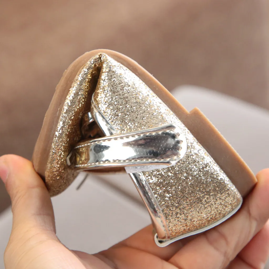 Infantis para Meninas Sapatos para Bebês Pequenas com Lantejoulas Klasadeou Sandálias Crianças Dança Única Princesa Venda no Atacado l4 2020 25 bebês, crianças pequenas, com lantejoulas, dança única,