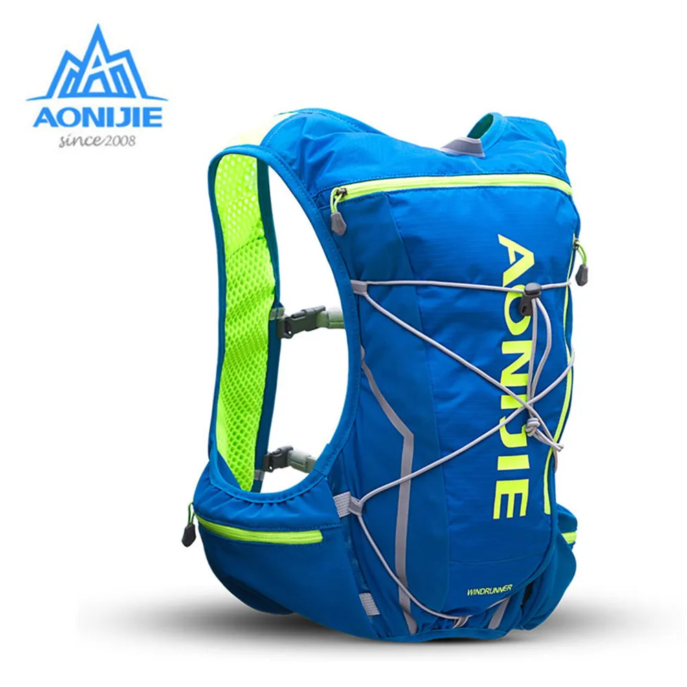 

AONIJIE Camping Hydration Backpack Women Men 10L Running Vest Pack Daypack with 250 ml Water Bottle for Climbing Hiking Cycling