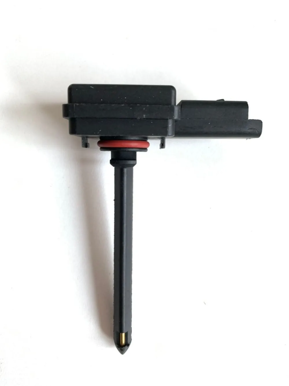 

Coolant Level Sensor Expansion Radiator Coolant Fluid Lever sensor for Citroen C5 peugeot 407 63299015B 9642434480