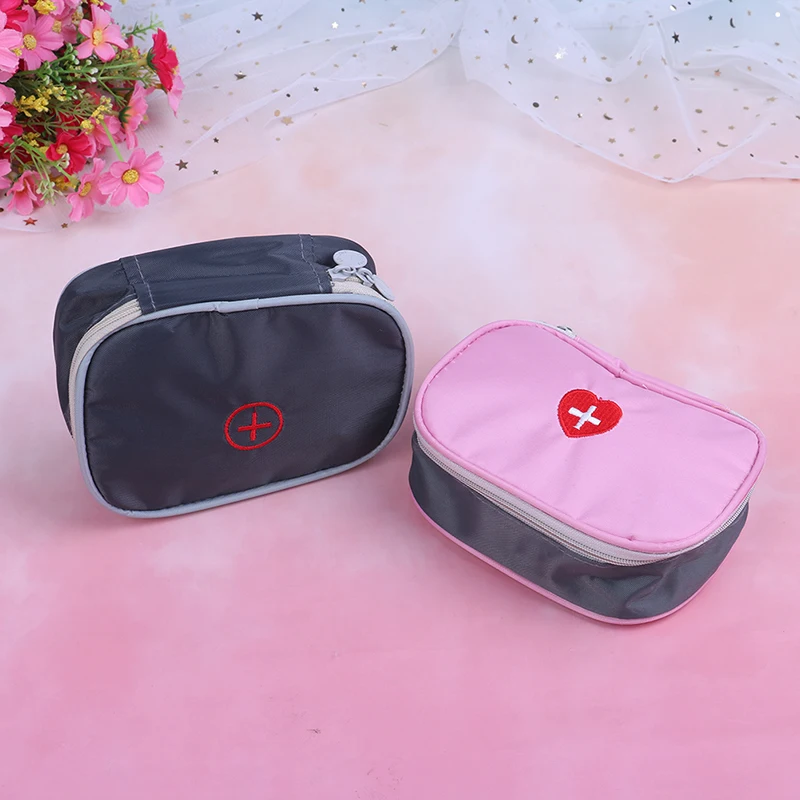 

1pc Mini Portable Medicine Bag Waterproof Nylon Cute First Aid Kit Medical Emergency Kits Organizer Outdoor Household Pill Bag