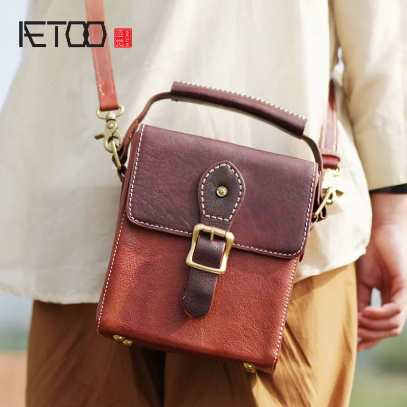 

AETOO Retro small square bag vertical handbag leather shoulder diagonal bag box head layer handmade leather handbag