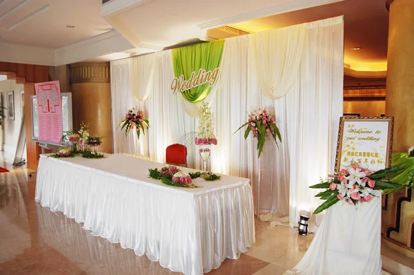 H100cm x L 10 meter ijs zijde doek voor lange tafel tafel rok doek bruiloft tafel rok/hotel home banket party tafel decor H100cm x L 10 meter ijs zijde doek voor lange tafel tafel rok doek bruiloft tafel rok/hotel home banket party tafel decor