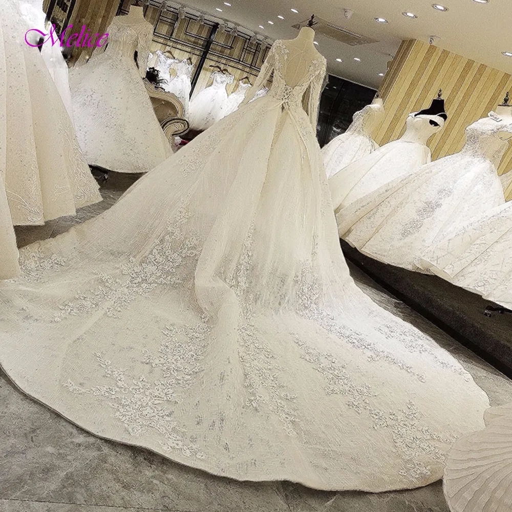 

Fmogl Glamorous Appliques Royal Train Lace A-Line Wedding Dresses 2019 Long Sleeve Beaded Pearls Bridal Dress Vestido de Noiva