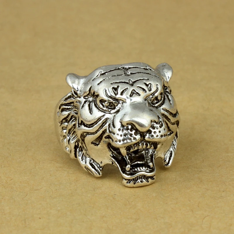 

2019 Fashion Casual Leopard Cool Men Leopard Alloy Ring Tiger Rings Punk Wind Tigers Ring Individual Funny Personality Jewery
