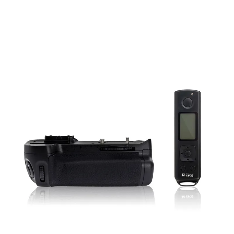 

Meike Remote Control Battery Grip Holder MK DR7000 for Nikon D7000