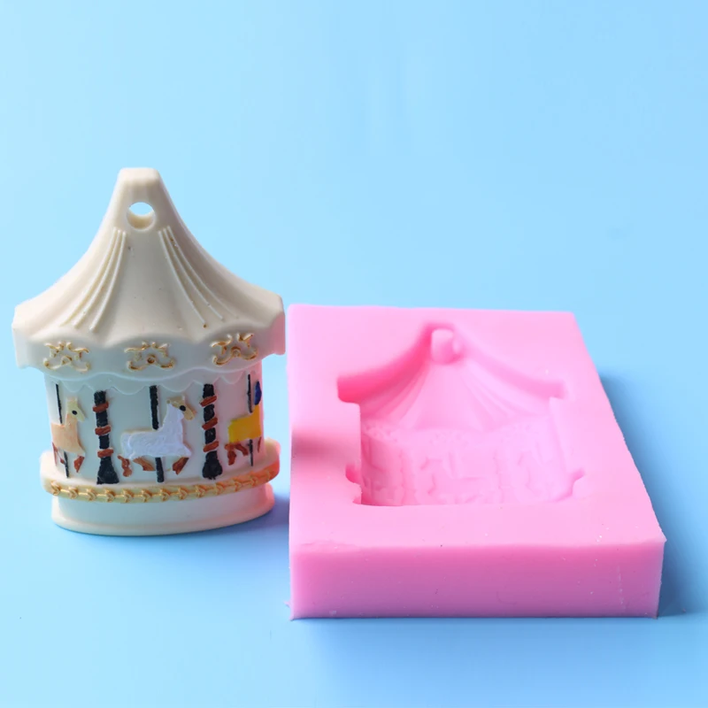 

DIY Carousel Baking Molds Silicone Cake Decorating Tools Creative Aromatherapy Model Dessert Mould Jewelry Resin Pendant Molds