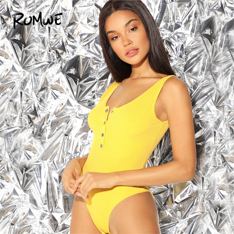 

ROMWE Press Buttoned Front Backless Neon Yellow Bodysuit 2019 Women Sexy Bodysuit Chic Summer Skinny Sleeveless Bodysuit