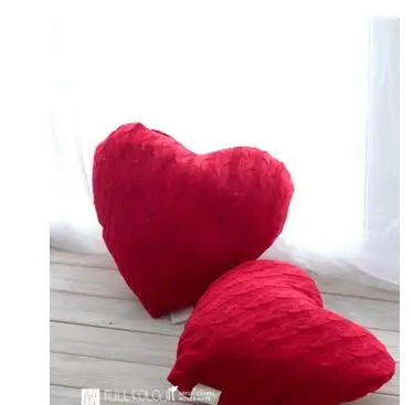 

Nordic simple heart-shaped knitted cushion stuffed pillow backrest wool thread throw pillow