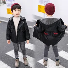 2018 Children’s clothing boy’s leather winter new children’s plus cotton leather jacket children’s hooded padded leather jacket