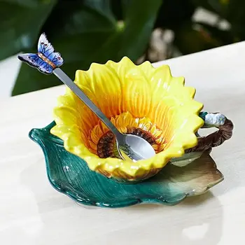 

Sunflower Ceramic Cup Spoon Saucer set afternoon Tea cups High grade Coffee Mugs Wedding Gift Drop ship