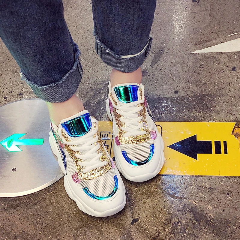 

Women's Vulcanize Shoes 2019 New Summer Fashion Comfortable Breathable Mesh Shoes Ladies Casual Lace-up Shoes Woman Sneakers