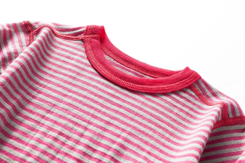 100% Merino wool kids thermal underwear set pajamas Children long johns boys girls From 1.5 to 14 years old 100% Merino wool kids thermal underwear set pajamas Children long johns boys girls From 1.5 to 14 years old