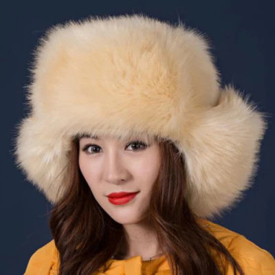HT250 Для женщин плюшевые искусственного меха фаршированные теплая зима ухо теплым Hat высокое качество Ловец Шапки зима русская ушанка Hat - Цвет: beige