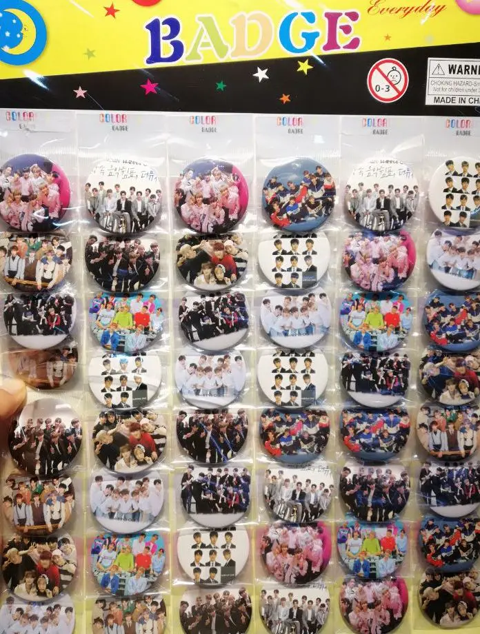 

New 48pcs/set Popular star wanna one Pin Badges,Round Brooch Badge Kids Clothing Accessories 4.5 cm Free Shipping h-105