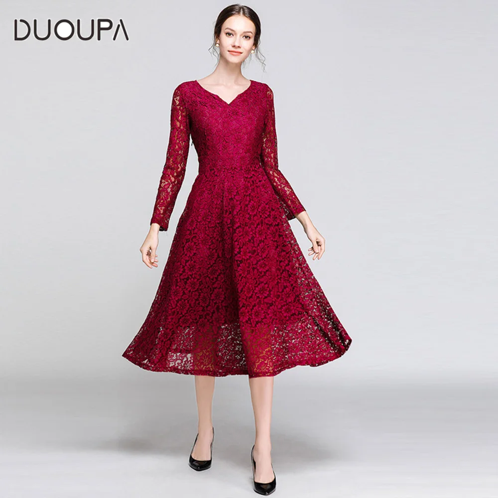 

New spring dress of 2019 with thin body and V-collar medium and long lace pendant dress