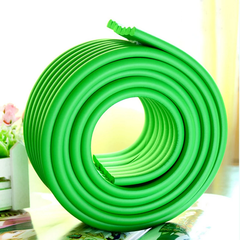 Baby Safety Products Environmentally Friendly Soft Super Elastic NBR Thicken Baby Crash Bar Table Corner Wall Corner Protector