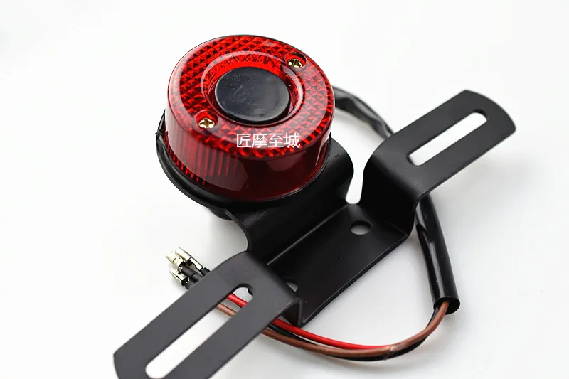 

Universal DC 12V Motorcycle Red Lens LED Tail License Plate Rear Light Round For Harley Chopper Custom Bobber mt 07 mt09 harley