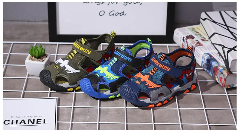 ZYJ Boys Spiderman Summer Sport Closed Toe Sandals Kids Shoes Girls Cartoon Spider Man Anti Slip Baby Beach Sandal Shoes (11)