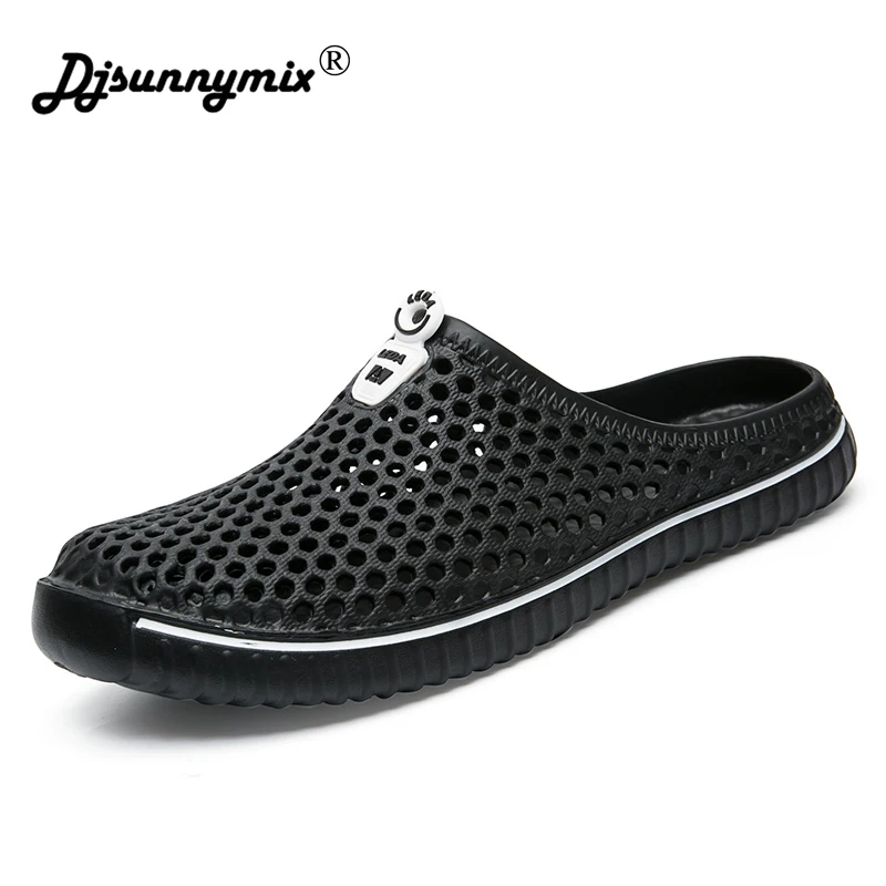 

DJSUNNYMIX 2018 Summer Slippers Men Hollow Out Breathable Beach Flip Flops Unisex Casual Slip-on Flats Sandals Men Shoes size 45