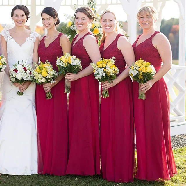 Red Outdoor Wedding Dresses