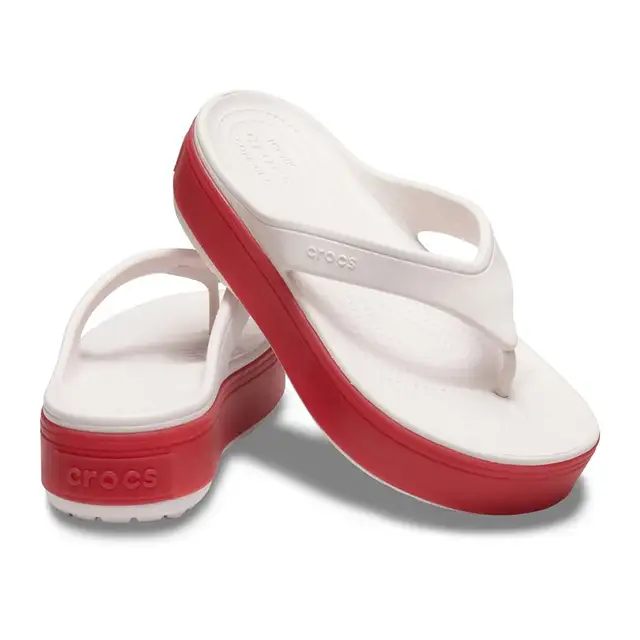crocs female