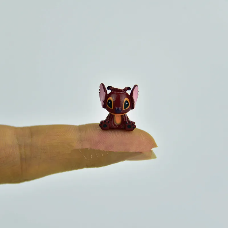 

60piece 1cm high quality very very small Lilo & Stitch PVC Action figure toys variant stitch figures